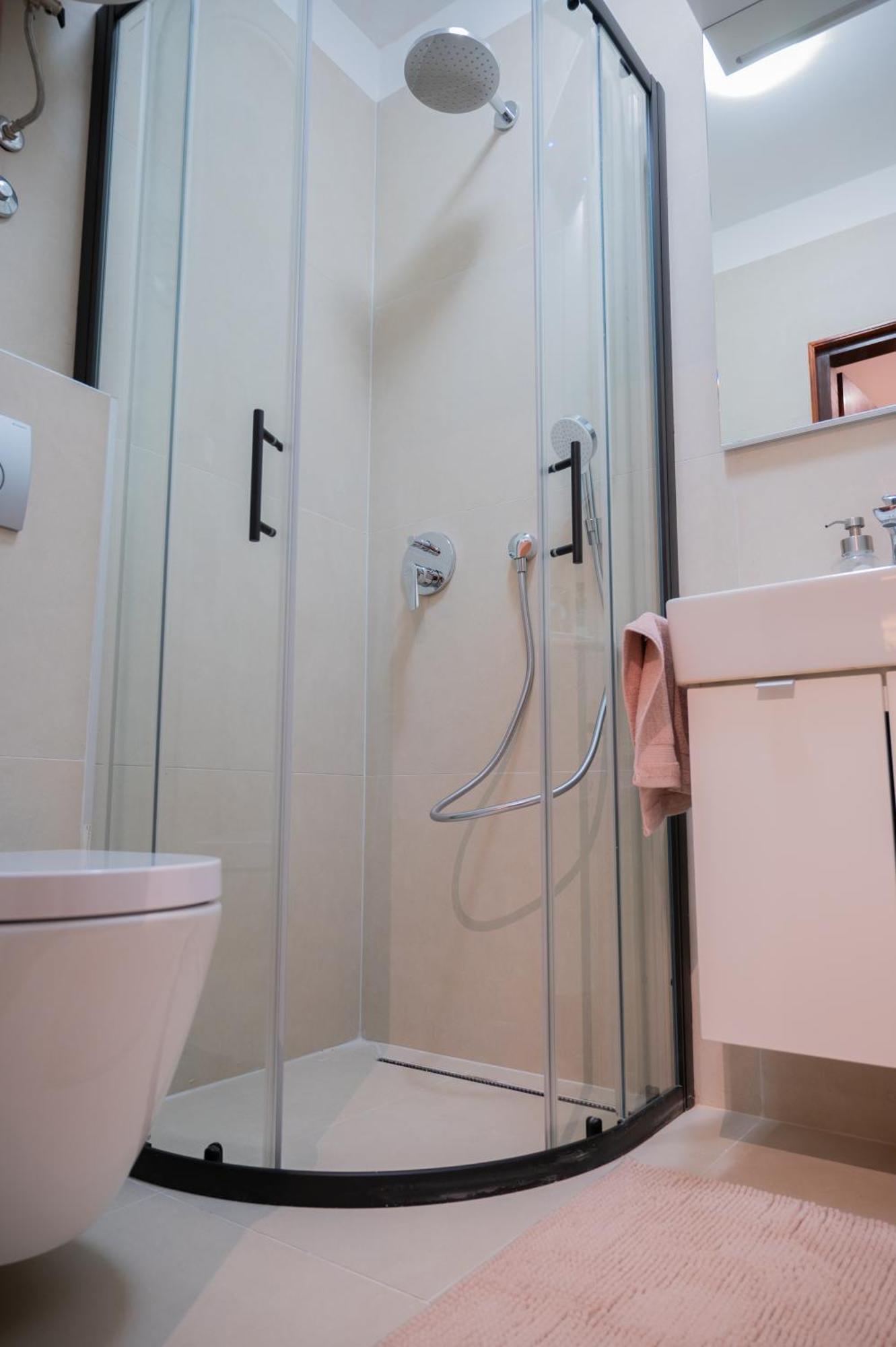 Apartman Rose-2025 Renovated Garden View Poreč Buitenkant foto